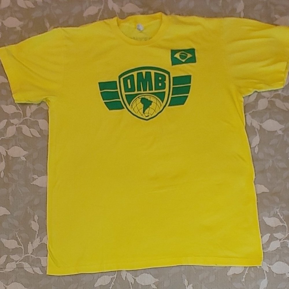 DMB! Vintage Dave Matthews Band SS T-Shirt from Live Trax 19 in Rio de Janeiro
